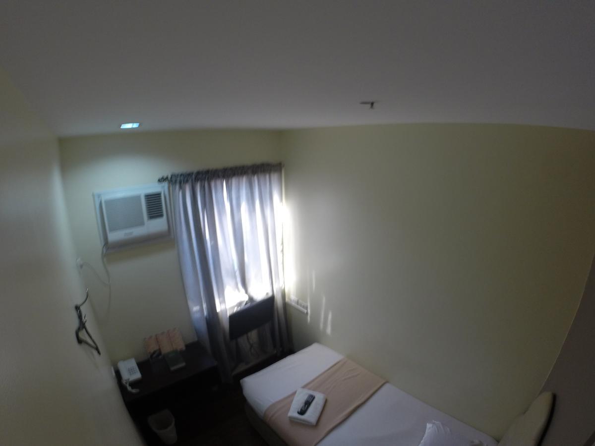 Rich Manor Pension House Cagayan de Oro Exterior foto